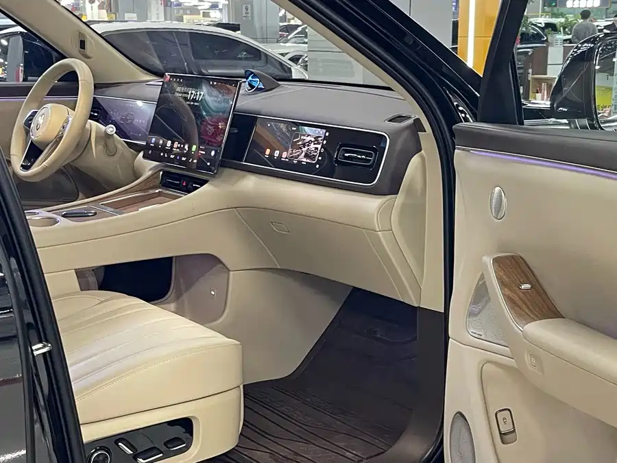 900x675_0_q87_c42_autohomecar__ChxpWGmfo7mARxuGAAu5BJsB9DE024.jpg.webp Used AITO M7 2026 extended range Pro+ four-wheel drive version 5 seats