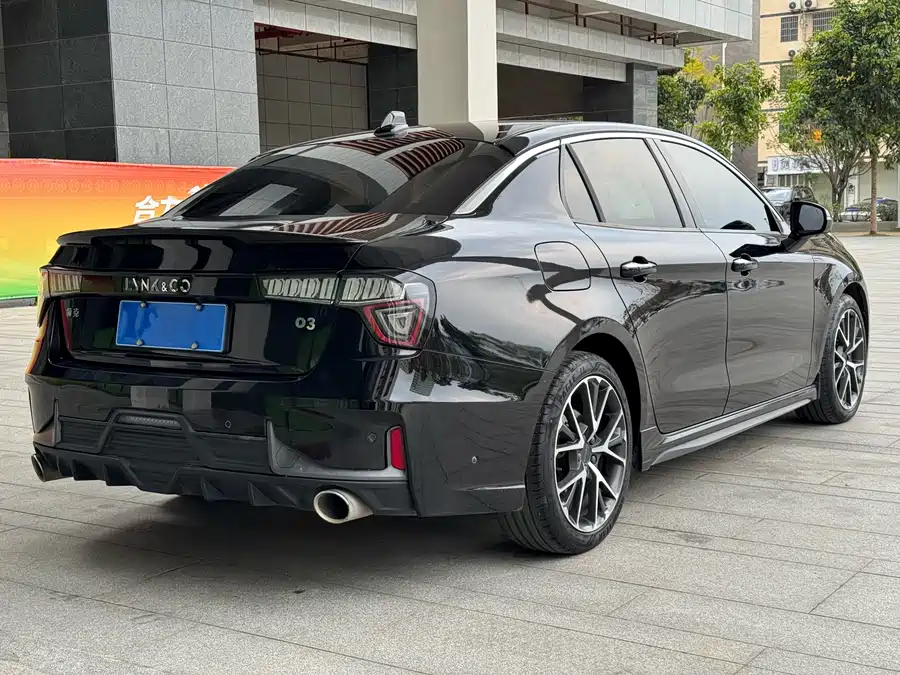 Used Lynk & Co 03 2019 2.0TD Automatic Pro Edition