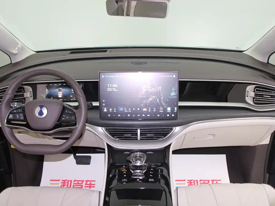 Used Denza D9 2024 DM-i 980 four-wheel drive flagship model