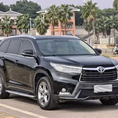 900x675_0_q87_c42_autohomecar__Chto52k1DaSAHJAaAAssV4f7bPA491.jpg.webp Used Toyota Highlander 2015 2.0T four-wheel drive luxury version 7 seats