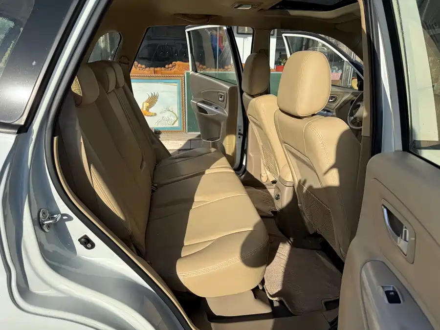 Used Hyundai Tucson 2013 2.0L automatic two-wheel drive comfort model