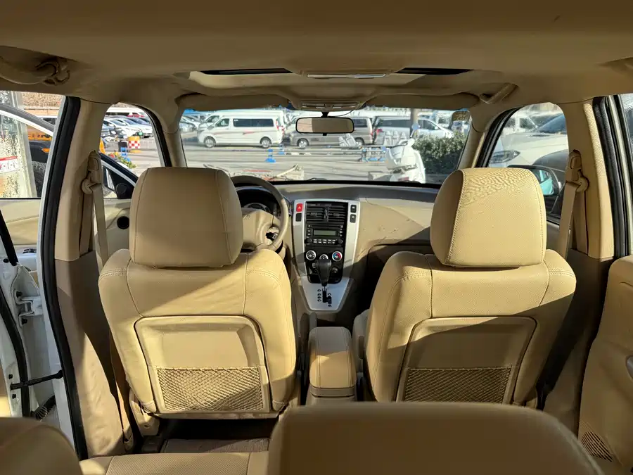 Used Hyundai Tucson 2013 2.0L automatic two-wheel drive comfort model