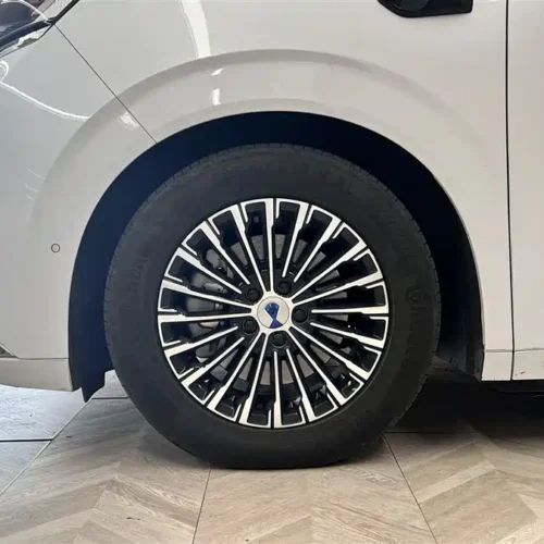 Used Denza D9 2025 DM-i smart driving version 1020 four-wheel drive exclusive model