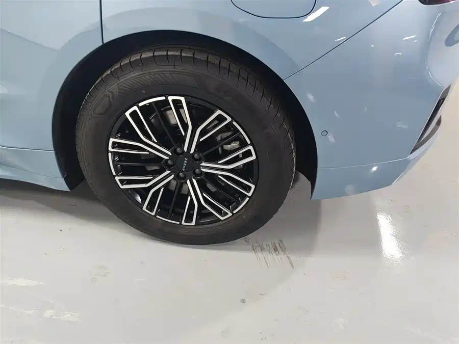 Used Zeekr 001 2025 WE version 100kWh rear drive