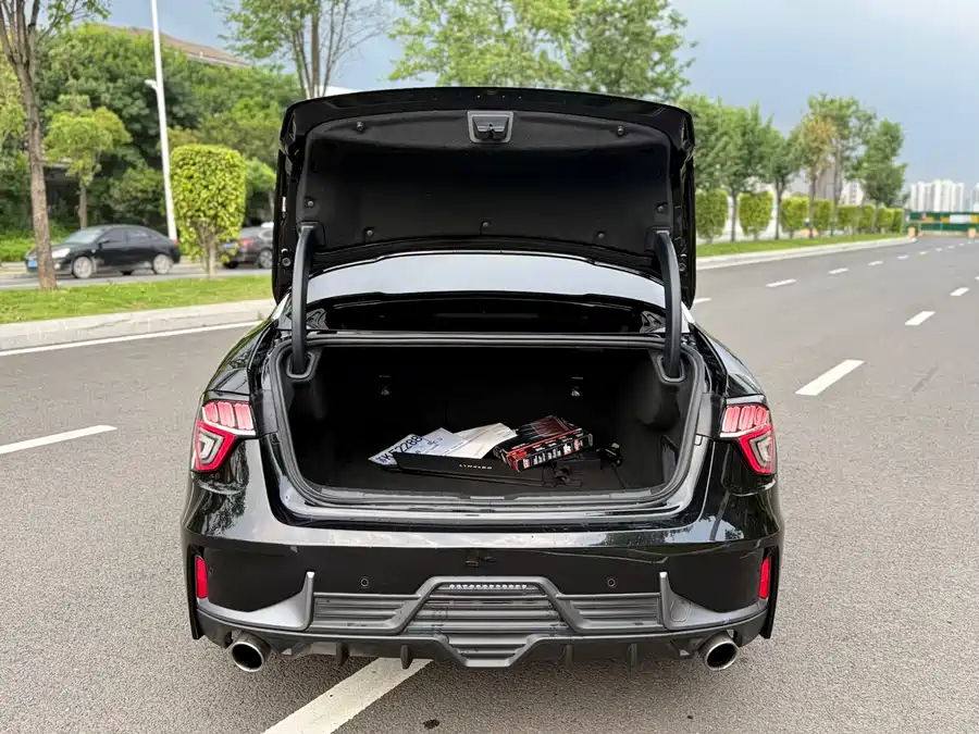 900x675_0_q87_c42_autohomecar__Chto52kgi6mAJPqTAAnnoAUY2R8573.jpg.webp Used Lynk & Co 03 2022 1.5TD DCT Pro