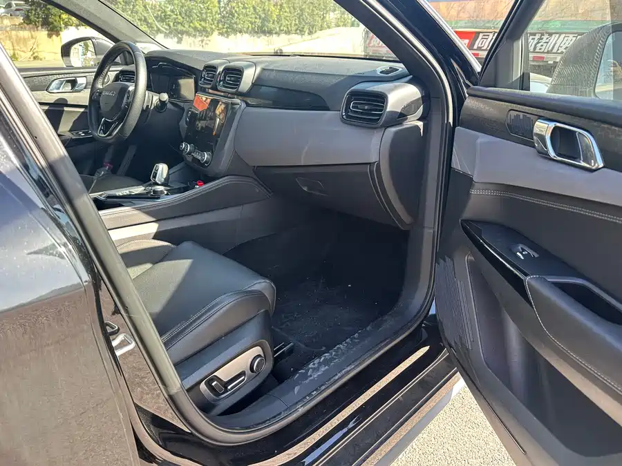 Used Lynk & Co 03 2018 1.5TD DCT Powerful Edition National V