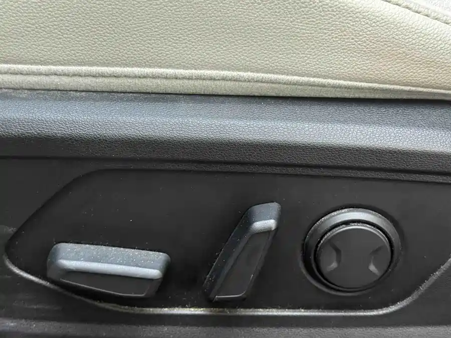 900x675_0_q87_c42_autohomecar__Chto52kmahSAPNVPAAZGRETwK8s274.jpg.webp Used Hyundai Tucson 2021 Used Hyundai Tucson L 1.5T DCT TOP flagship version