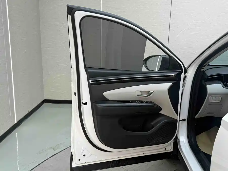 900x675_0_q87_c42_autohomecar__Chto52kmahaAEqx7AARUoZ9_e7Y254.jpg.webp Used Hyundai Tucson 2021 Used Hyundai Tucson L 1.5T DCT TOP flagship version