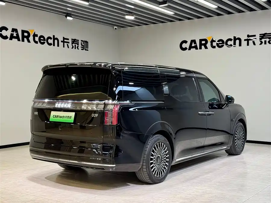 Used Zeekr 009 2024 six-seat executive version four-wheel drive 108kWh