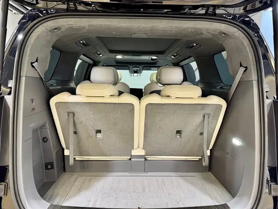 Used Zeekr 009 2024 six-seat executive version four-wheel drive 108kWh
