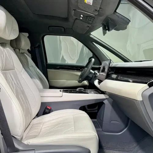 Used Zeekr 009 2024 six-seat executive version four-wheel drive 108kWh