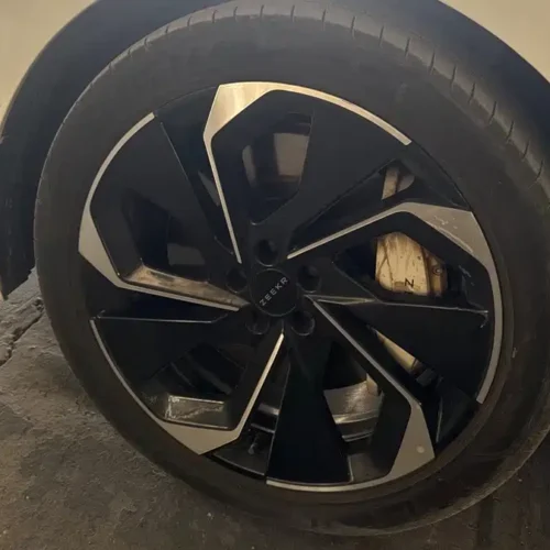 900x675_0_q87_c42_autohomecar__Chto52kw9Y6AantWAAVsfXJbgUk797.jpg.webp Used Zeekr 001 2024 WE version 95kWh four-wheel drive