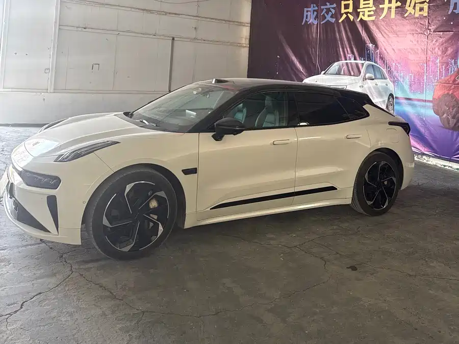 900x675_0_q87_c42_autohomecar__Chto52kw9YuAb-LDAAYpDVVaYWw228.jpg.webp Used Zeekr 001 2024 WE version 95kWh four-wheel drive