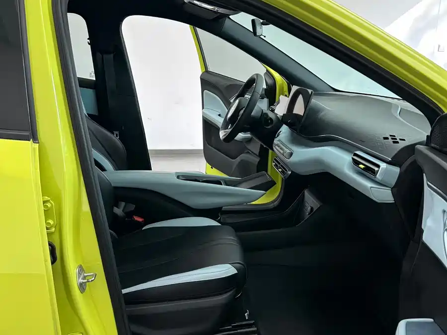 900x675_0_q87_c42_autohomecar__Chto52kxGQSAILHtAANntBSjanQ397.jpg.webp Used BYD Seagull 2024 Honor Edition 305km Vitality Edition