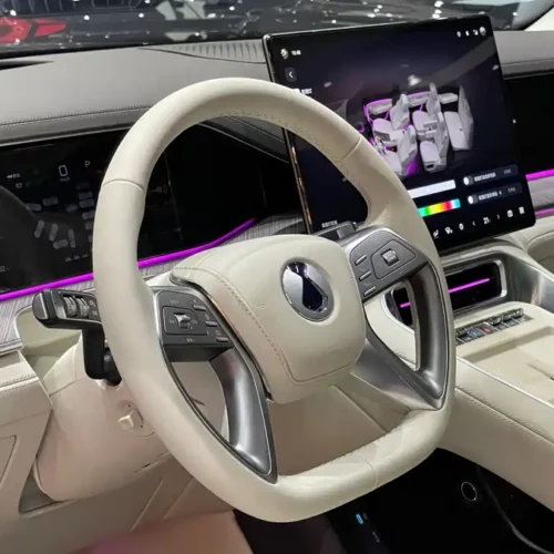 900x675_0_q87_c42_autohomecar__Chto52kxjxyAOO_sAAe67-dSmu4348.jpg.webp Used Denza N9 2025 Honor Model