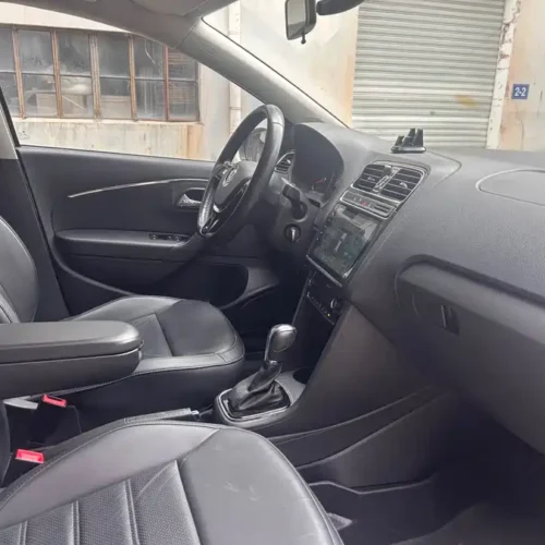 Used Volkswagen Polo 2016 1.6L automatic comfort model