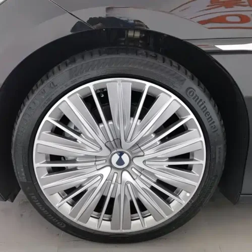 900x675_0_q87_c42_autohomecar__Chto52l5wXWAYN5fAAGvm3PNpho140.jpg.webp Used Denza Z9 2024 1100km four-wheel drive Ultra version