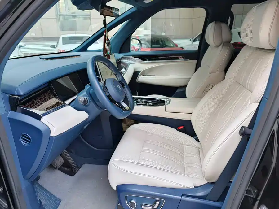 900x675_0_q87_c42_autohomecar__Chto52l6HA6AJTg_AAettUid31k354.jpg.webp Used Zeekr 009 2022 facelift WE version