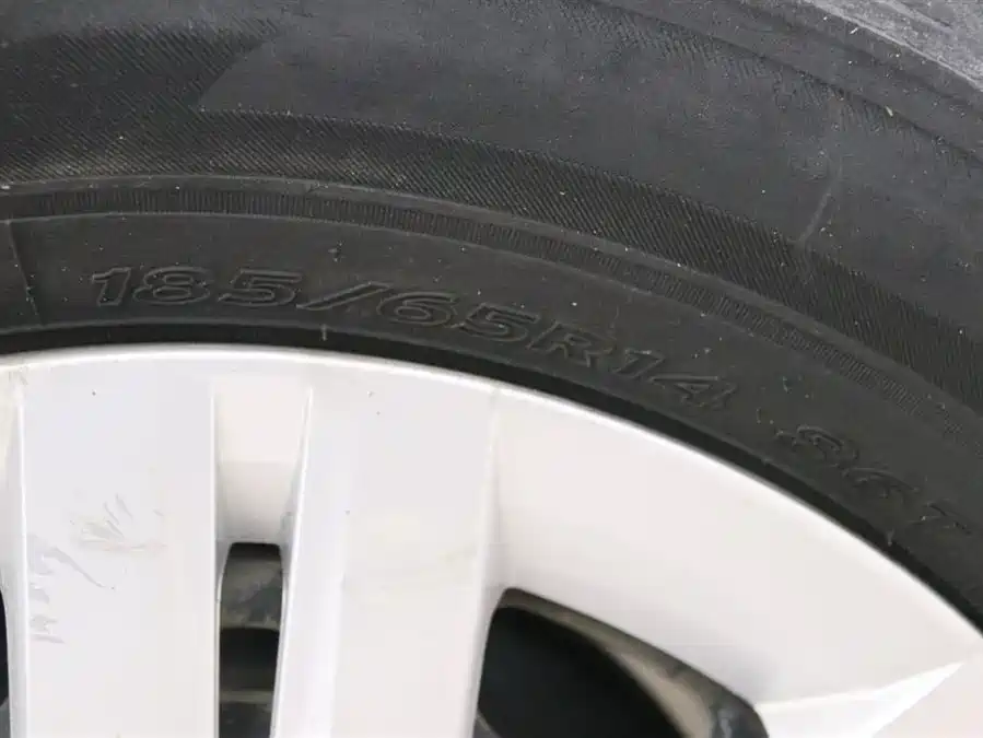 Used Volkswagen Polo 2016 1.4L automatic fashion model