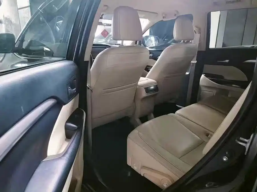 Used Toyota Highlander 2018 2.0T four-wheel drive elite version 7 seats National V