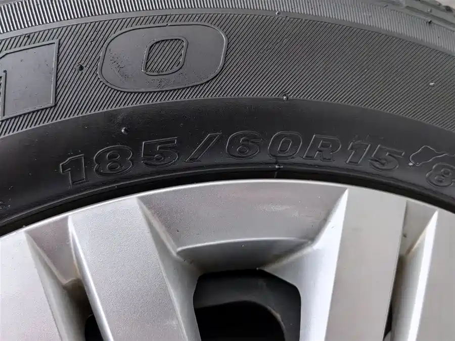 Used Volkswagen Polo 2016 1.6L automatic comfort model