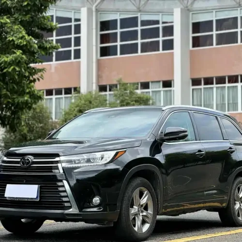 900x675_0_q87_c42_autohomecar__Chto52lRe-aAepsaAAZuTpCcQTI047.jpg.webp Used Toyota Highlander 2018 2.0T four-wheel drive premium version