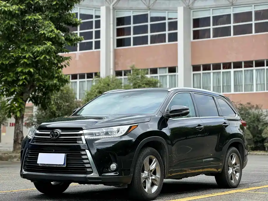 900x675_0_q87_c42_autohomecar__Chto52lRe-aAepsaAAZuTpCcQTI047.jpg.webp Used Toyota Highlander 2018 2.0T four-wheel drive premium version