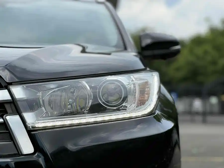 900x675_0_q87_c42_autohomecar__Chto52lRe-eABV2YAAOaD_KMivI613.jpg.webp Used Toyota Highlander 2018 2.0T four-wheel drive premium version