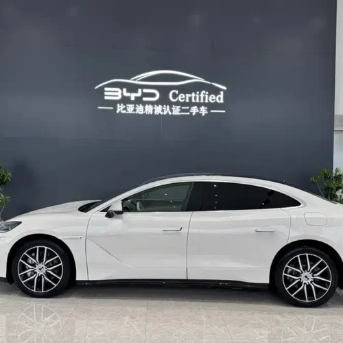 Used Denza Z9 2024 1100km four-wheel drive Max version
