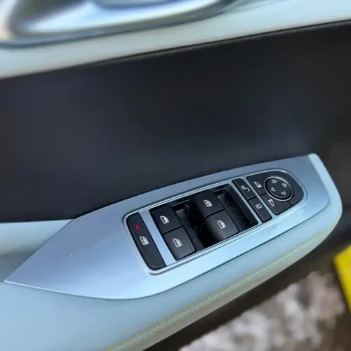 900x675_0_q87_c42_autohomecar__Chto52lbGiCAVQgpAAUuLzIaW-4655.jpg.webp Used BYD Seagull 2023 Free Edition