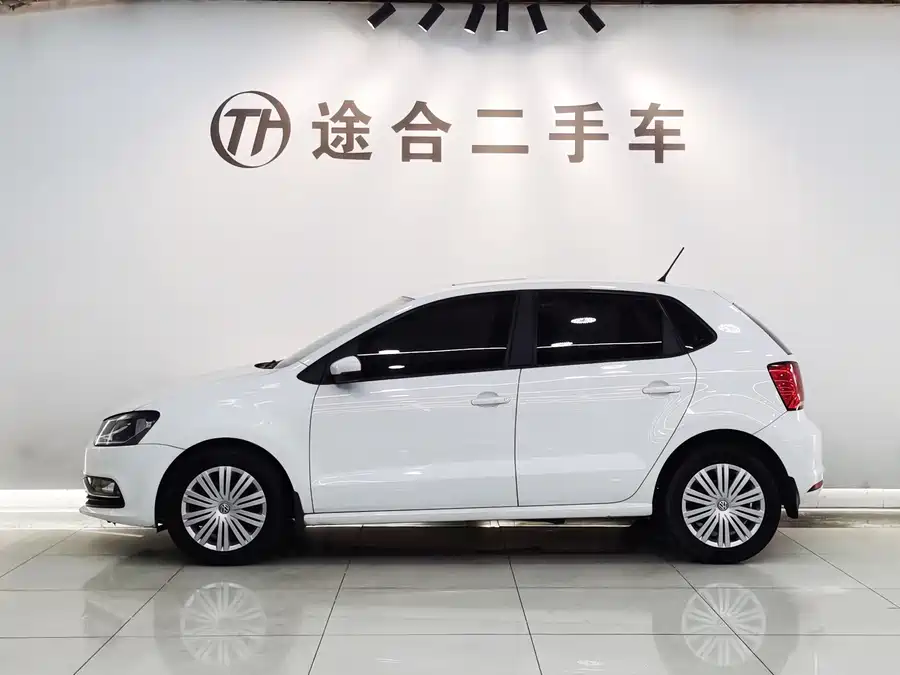 Used Volkswagen Polo 2018 1.5L automatic safety model