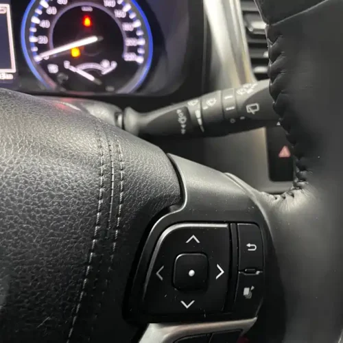 900x675_0_q87_c42_autohomecar__Chto52lu_1mAdE6kAAnK68xI1C8108.jpg.webp Used Toyota Highlander 2018 2.0T two-wheel drive luxury version