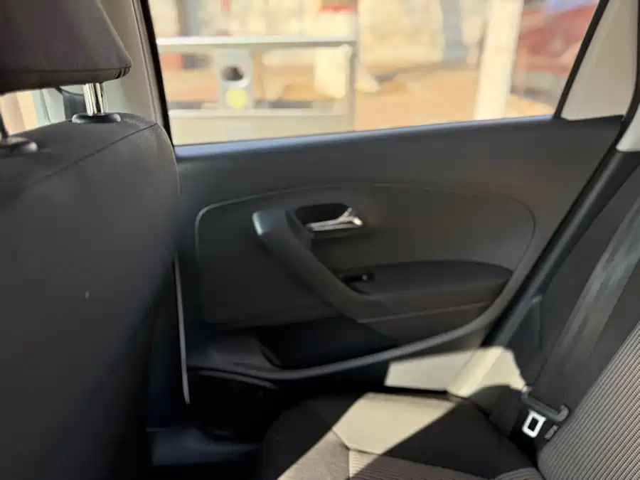 Used Volkswagen Polo 2018 1.5L automatic safe driving model