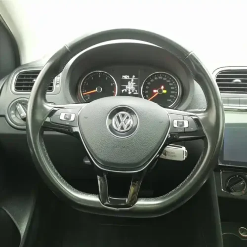 Used Volkswagen Polo 2016 1.6L automatic comfort model