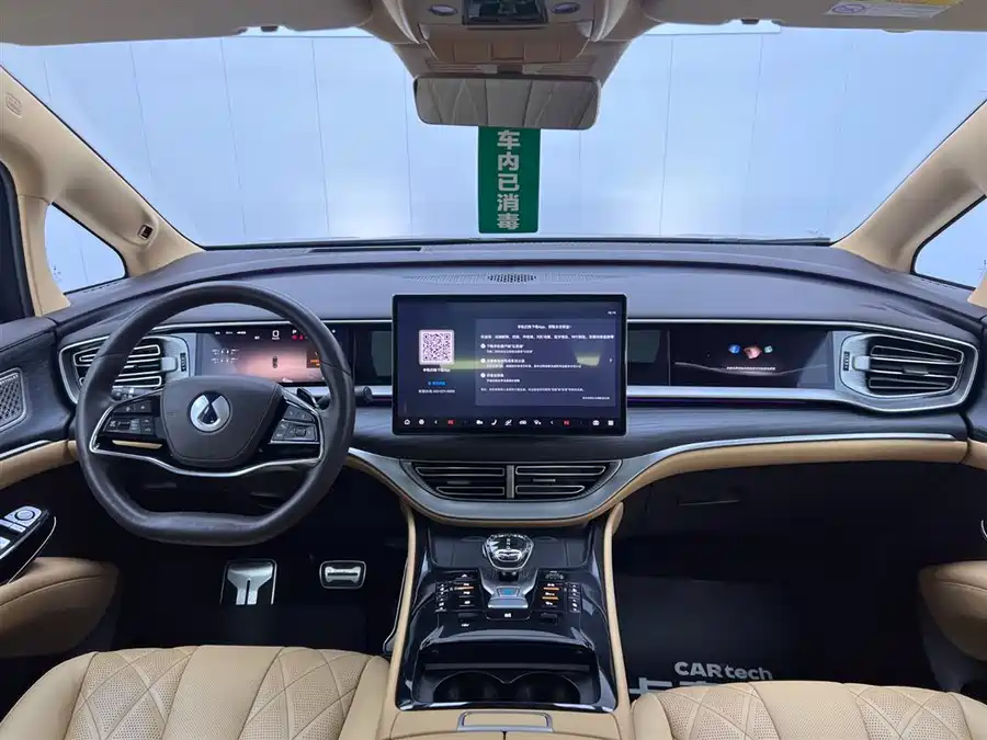 Used Denza D9 2025 DM-i smart driving version 1020 four-wheel drive flagship model