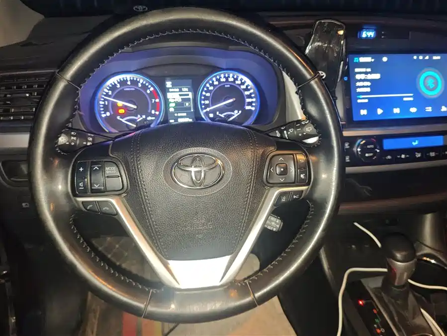 900x675_0_q87_c42_autohomecar__Chto52m1C1CACntfAAH8hBNKtmk140.jpg.webp Used Toyota Highlander 2018 2.0T four-wheel drive luxury version 7 seats National V