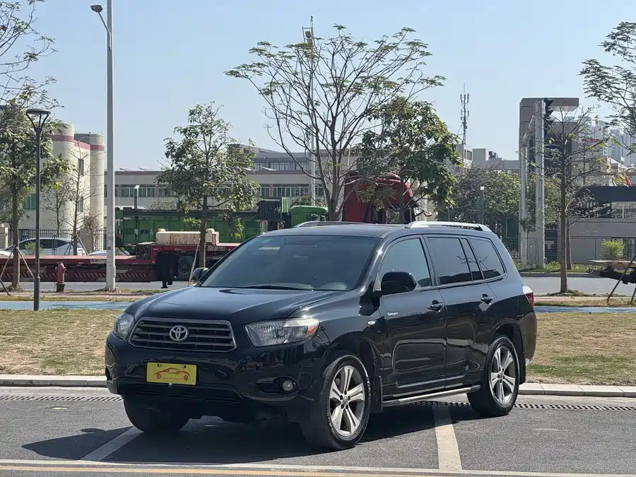 900x675_0_q87_c42_autohomecar__Chto52m2dN6ADbpnAAnxr8-lBA8795.jpg.webp Used Toyota Highlander 2009 2.7L 2WD 7-seat luxury navigation version