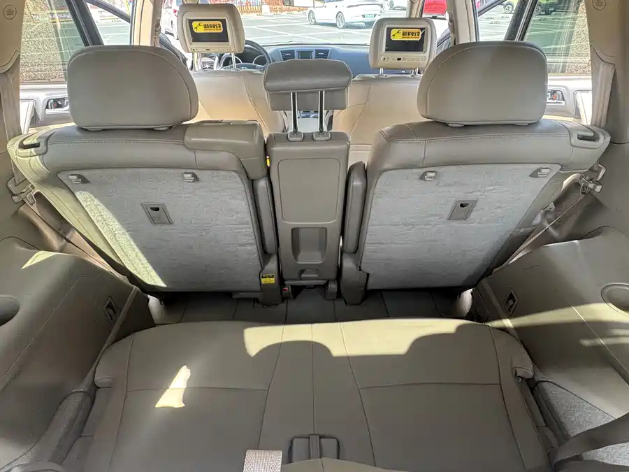 900x675_0_q87_c42_autohomecar__Chto52m2dO2ABk7zAAXvtER9_ys539.jpg.webp Used Toyota Highlander 2009 2.7L 2WD 7-seat luxury navigation version