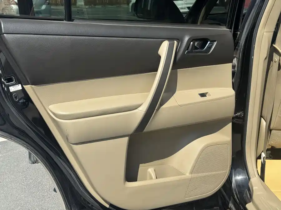 900x675_0_q87_c42_autohomecar__Chto52m2dOeAevW2AAZOGpaTwpw205.jpg.webp Used Toyota Highlander 2009 2.7L 2WD 7-seat luxury navigation version