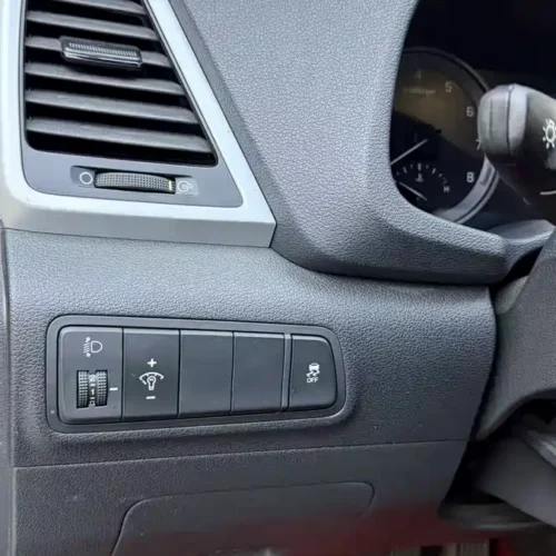 900x675_0_q87_c42_autohomecar__Chto52m2q0KAO-TlAASczZWf2OI918.jpg.webp Used Hyundai Tucson 2018 1.6T dual-clutch two-wheel drive 15th anniversary special edition