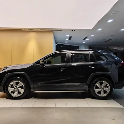 900x675_0_q87_c42_autohomecar__Chto52m40GmAKoaSAAPwODM4hMI419.jpg.webp Used Toyota RAV4 Rongfang 2020 2.0L CVT two-wheel drive fashion version