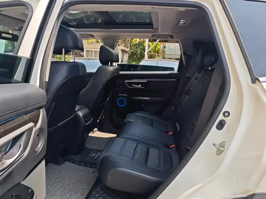 900x675_0_q87_c42_autohomecar__Chto52m6HHuAcbxIAAXVaBf3Mps864.jpg.webp Used Honda CR-V 2017 240TURBO CVT two-wheel drive fashion version
