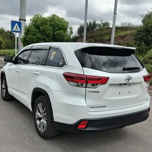 900x675_0_q87_c42_autohomecar__Chto52m6OaiAAy-JAAlpQvXGsKQ522.jpg.webp Used Toyota Highlander 2021 2.0T four-wheel drive elite version 7 seats