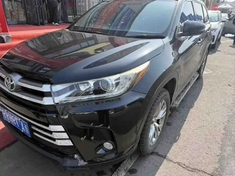 900x675_0_q87_c42_autohomecar__Chto52m6XOGAYzKeAATO6Gd7e80062.jpg.webp Used Toyota Highlander 2018 2.0T two-wheel drive elite version