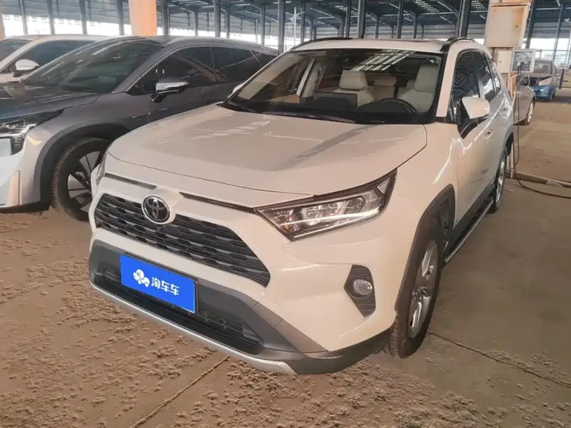Used Toyota RAV4 Rongfang 2021 2.0L CVT two-wheel drive fashion PLUS version