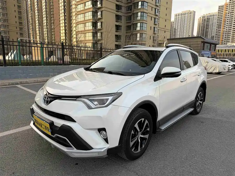900x675_0_q87_c42_autohomecar__Chto52m6hfOADBTUAAM6pDyEHuk304.jpg.webp Used Toyota RAV4 Rongfang 2016 2.0L CVT four-wheel drive cutting-edge version National V