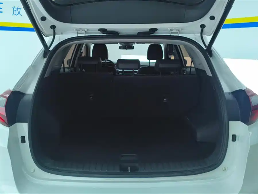 900x675_0_q87_c42_autohomecar__Chto52m708GAHhlDAAESL3JAoUg460.jpg.webp Used Hyundai Tucson 2019 280TGDi dual-clutch two-wheel drive fashion version National VI