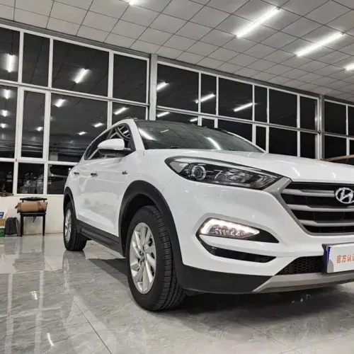 900x675_0_q87_c42_autohomecar__Chto52m79j6AC993AAdKcof5ltw963.jpg.webp Used Hyundai Tucson 2018 1.6T dual-clutch two-wheel drive 15th anniversary special edition
