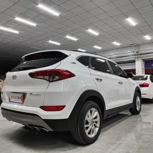 900x675_0_q87_c42_autohomecar__Chto52m79kGAals6AAaYuVk9FUE017.jpg.webp Used Hyundai Tucson 2018 1.6T dual-clutch two-wheel drive 15th anniversary special edition