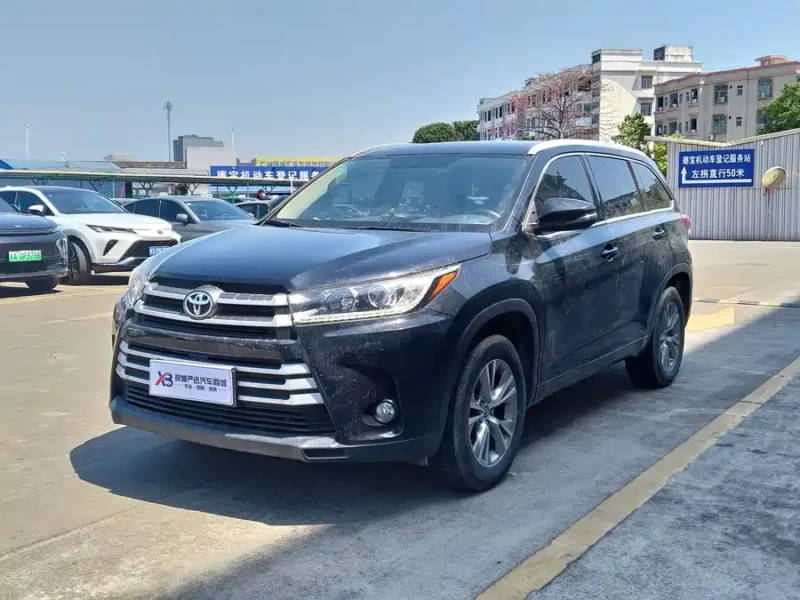 900x675_0_q87_c42_autohomecar__Chto52m7gf6AF1nZAAeWqhQnxGc842.jpg.webp Used Toyota Highlander 2018 2.0T two-wheel drive elite version